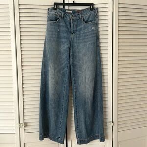 Pilcro medium wash wide leg jeans